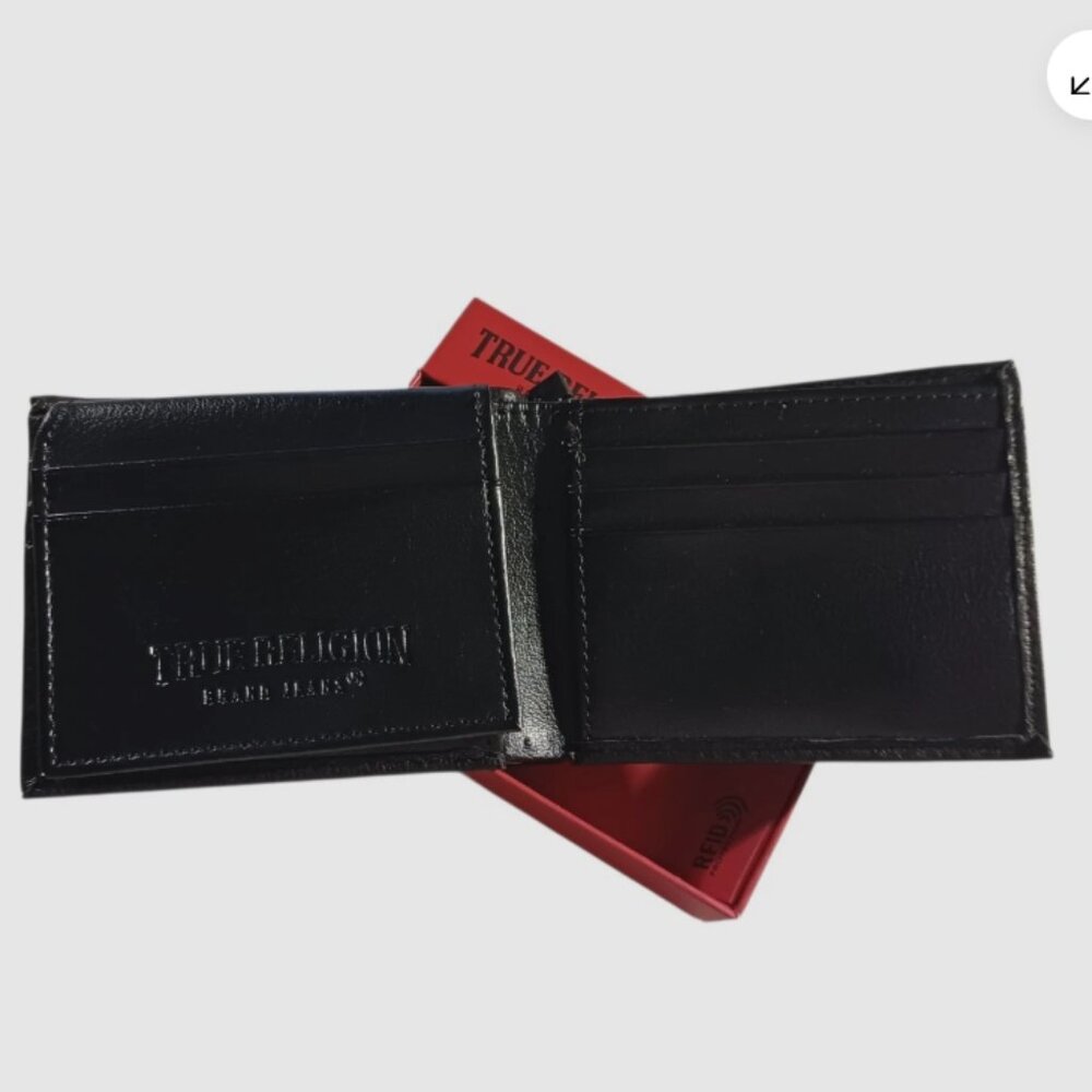 True Religion Mens Wallet Bifold Black Horseshoe Gold Logo Genuine Leather RFID - Picture 3 of 13